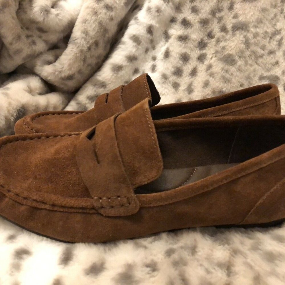 Born Brown Suede Ladies Loafers Size 9 - Picture 3 of 5